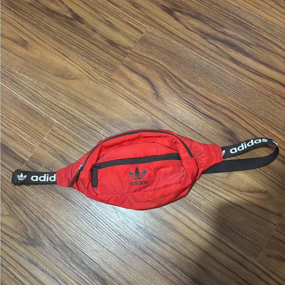 COPY - Adidas Fanny pack